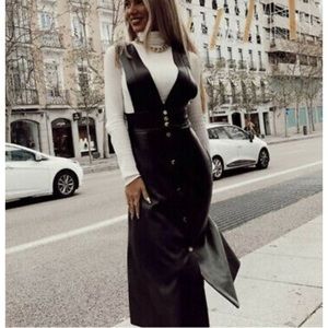 NWT Zara Black Effect Pinafore SZ M